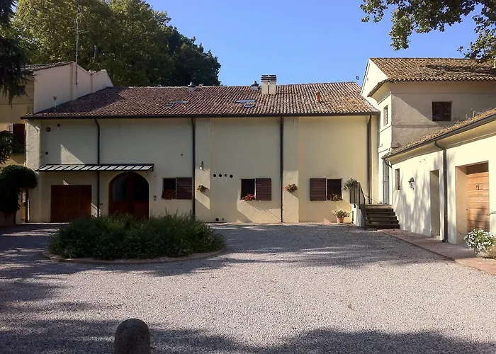 Schiavi Sermide